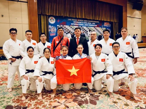 Bộ đôi Cẩm Tú và Quỳnh Hương giành HCĐ tại giải vô địch Judo Kata 2024