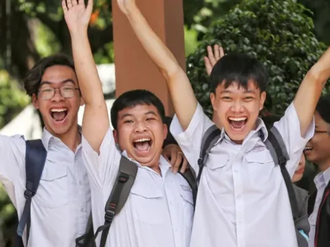 Tỉnh giỏi ngoại ngữ nhất Việt Nam: 8 năm liên tiếp “bất khả chiến bại” về điểm thi tốt nghiệp THPT