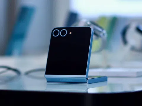 Samsung Galaxy Z Flip6: Không Chỉ Là Điện Thoại, Là Biểu Tượng Đẳng Cấp!