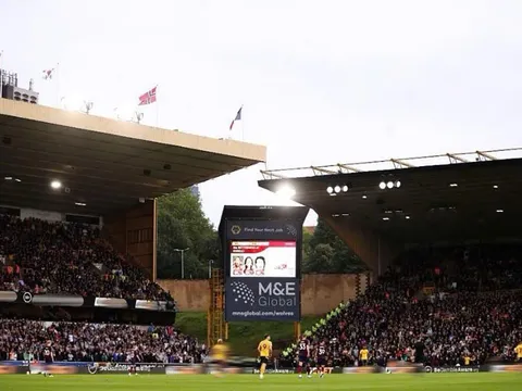 Wolves Đối Đầu Liverpool: Khát Khao Điểm Số Tại Molineux