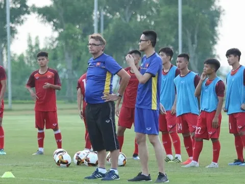 Vừa thay HLV Park, tân HLV trưởng ĐT Việt Nam nhận nhiệm vụ quan trọng