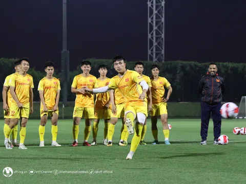 U23 Việt Nam tập sút penalty trước giờ đấu Kyrgyzstan