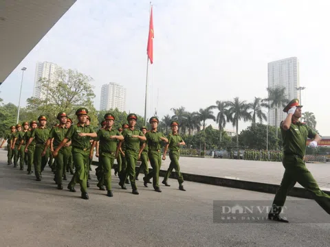 Hình ảnh Cảnh sát bảo vệ Hà Nội trình diễn võ thuật đẹp mắt