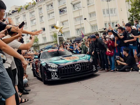 Mãn nhãn Gumball 3000 với loạt siêu xe triệu đô đẳng cấp lần đầu đến Việt Nam