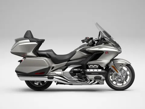 Honda Gold Wing 2024 ra mắt phiên bản màu mới: Giá 1,23 tỷ đồng