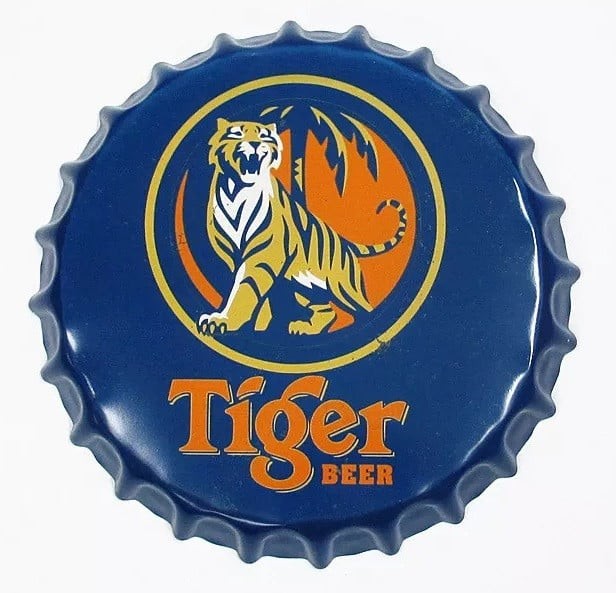 Bia Tiger bị làm giả rất nhiều trên thị trường bằng cách thu mua nắp chai cũ, mang về ngâm hóa chất