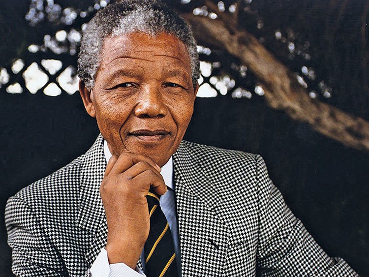 Từ một tù nhân bị giam giữ suốt 27 năm, Nelson Mandela đã trở thành Tổng thống da màu đầu tiên của Nam Phi vào năm 1994
