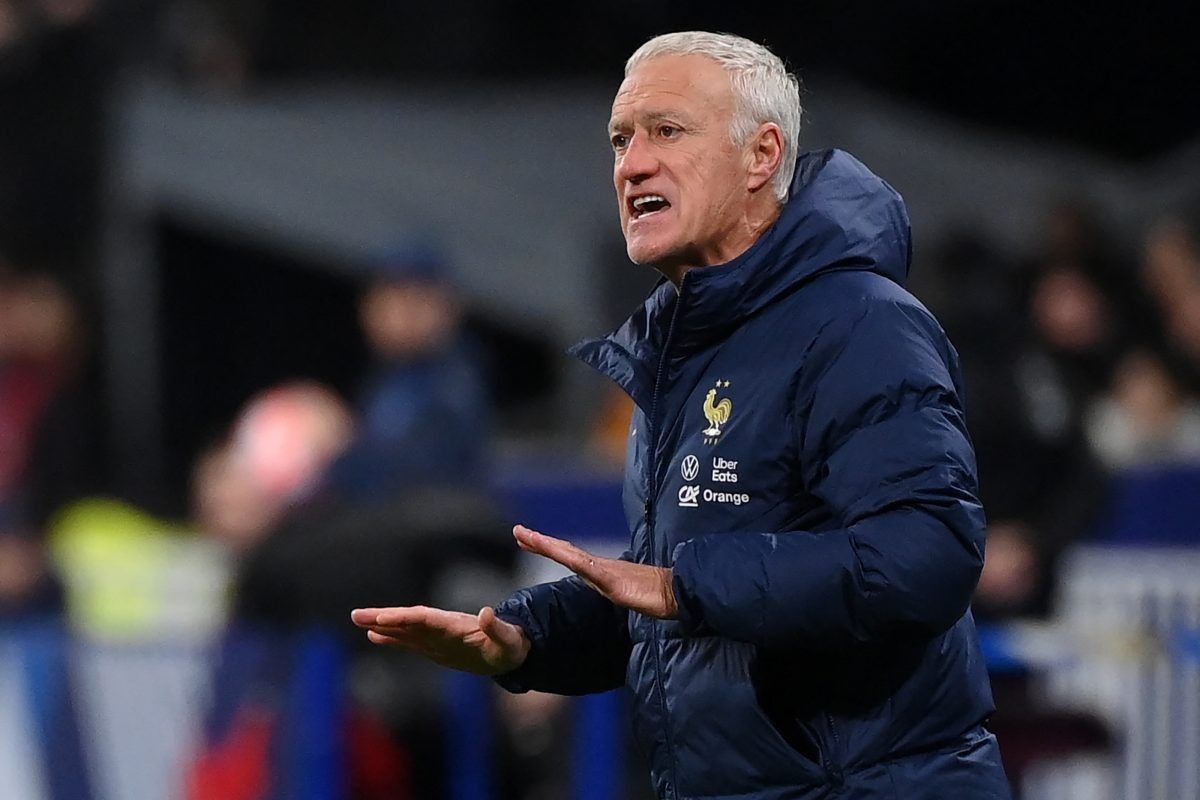Không có thay đổi ở vị trí huấn luyện viên, Deschamps tiếp tục là người dẫn dắt đội tuyển Pháp ở mùa giải năm nay