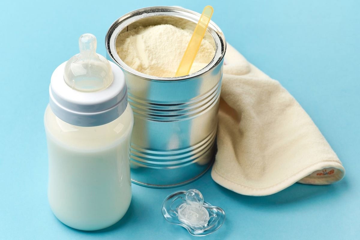  Sữa công thức là dạng sữa bột dành cho trẻ sơ sinh và trẻ nhỏ