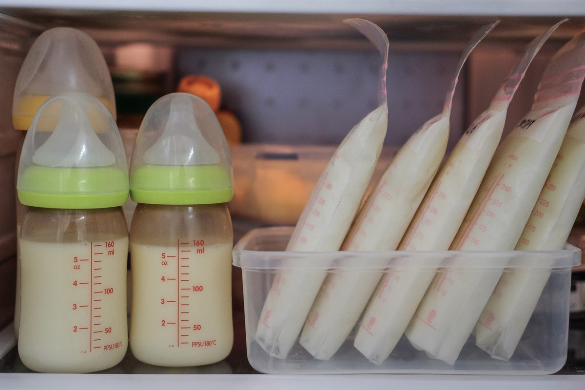  Sữa pha xong bảo quản tối đa 24 tiếng trong ngăn mát tủ lạnh