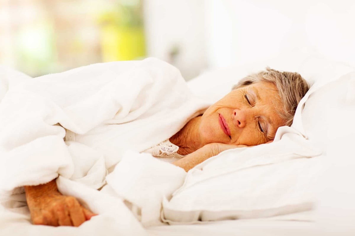  Giấc ngủ sâu vô cùng quan trọng đối với người trên 60 tuổi