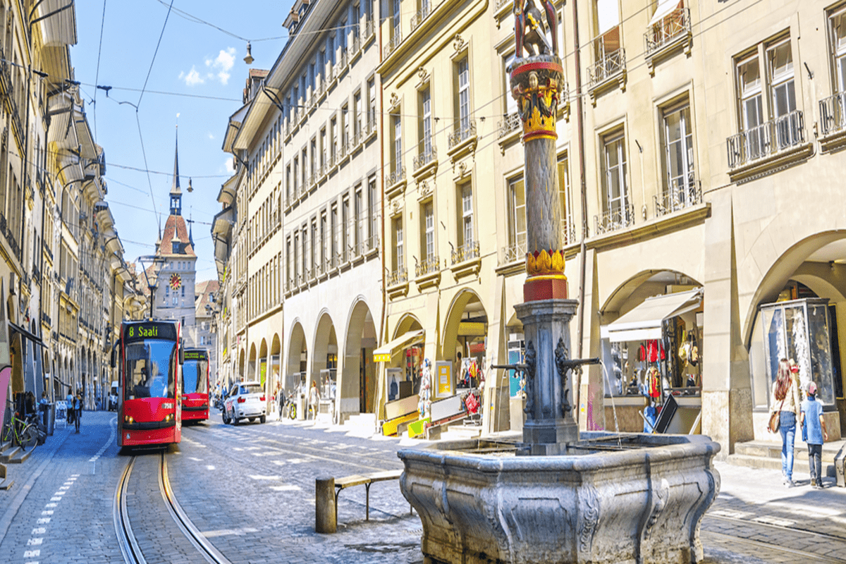Thành phố Bern - Thụy Sĩ gắn liền với nhiều địa điểm du lịch nổi tiếng