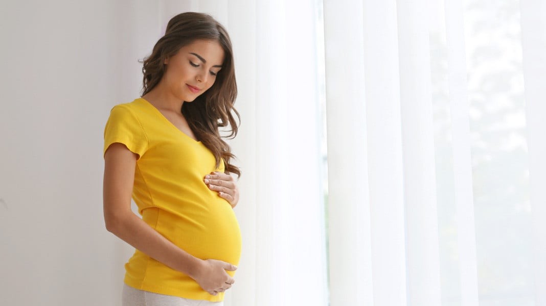 Phụ nữ có thai hoặc đang cho con bú không nên uống nước củ ráy
