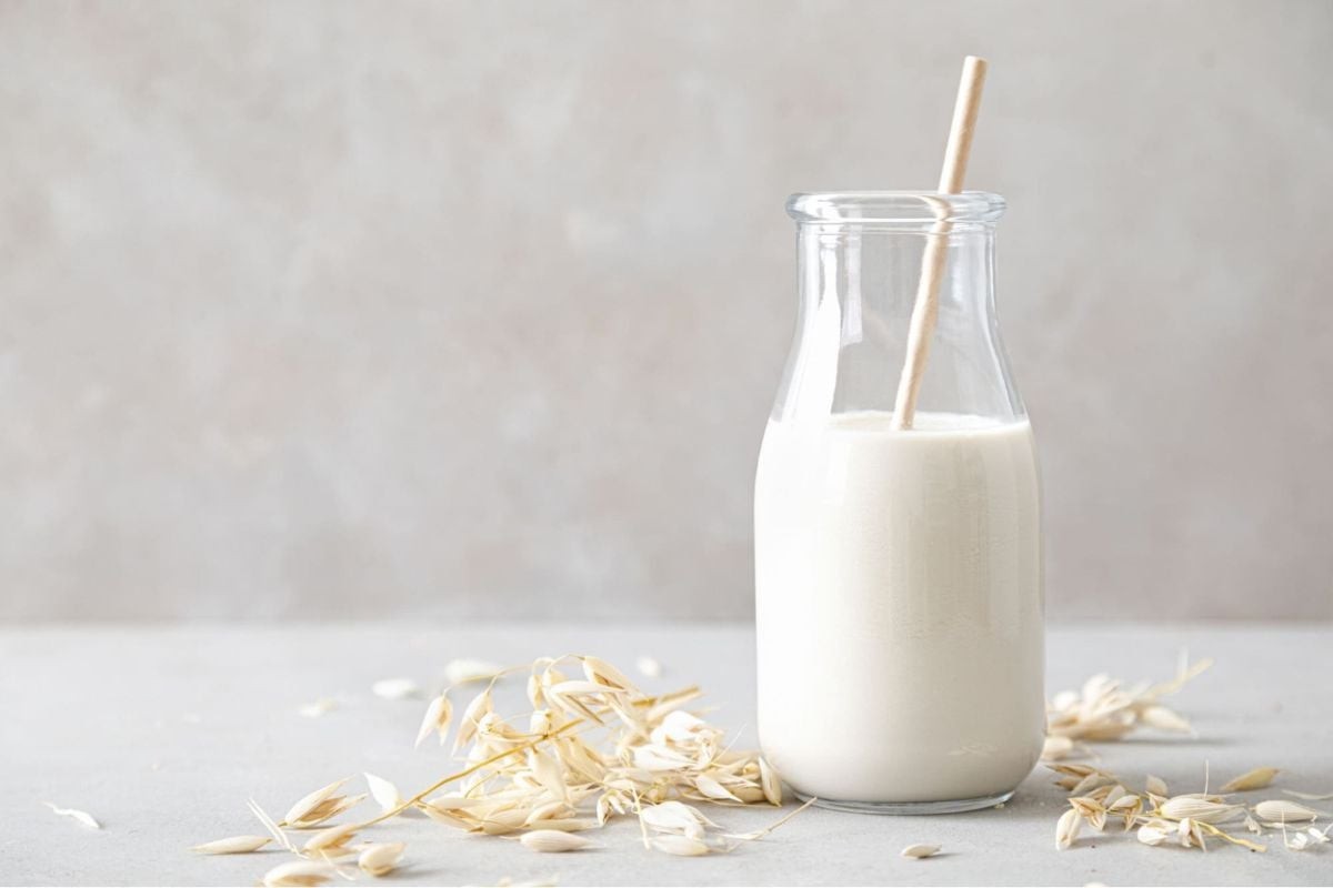 Sữa có thể cung cấp năng lượng và các chất dinh dưỡng quan trọng cho cơ thể.