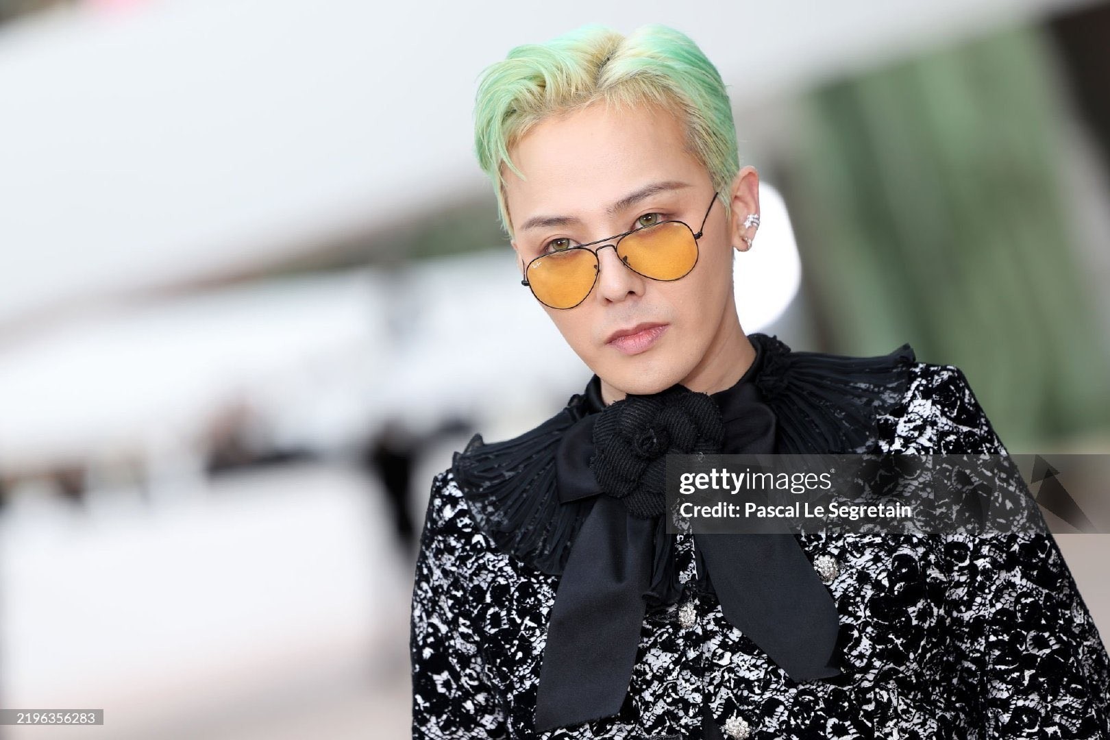 paris-fashion-week-chanel-haute-couture-gdragon-2-4843-8180