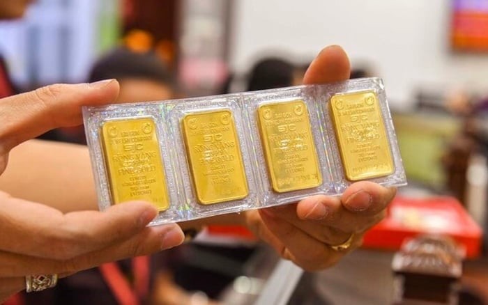 Việc kiểm soát tốt chênh lệch giá vàng trong nước và quốc tế là tín hiệu tích cực, cho thấy các chính sách của NHNN đang phát huy hiệu quả