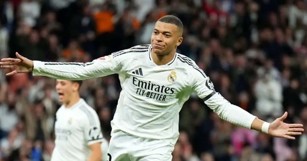 Mbappe bị người hâm mộ Real la ó