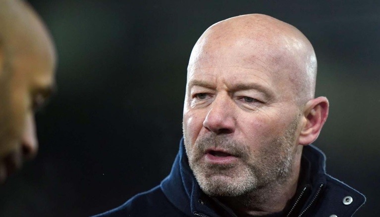 Shearer lo ngại cho Chelsea.