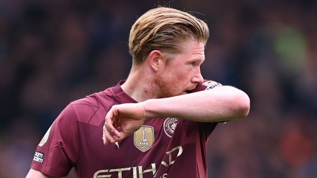De Bruyne không được Man City đề nghị gia hạn suốt 1 năm qua.