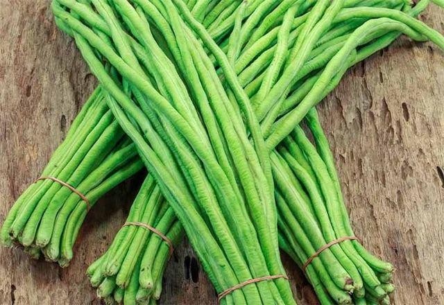 Không nên chọn những quả quá bóng bẩy hoặc hoàn hảo không tì vết