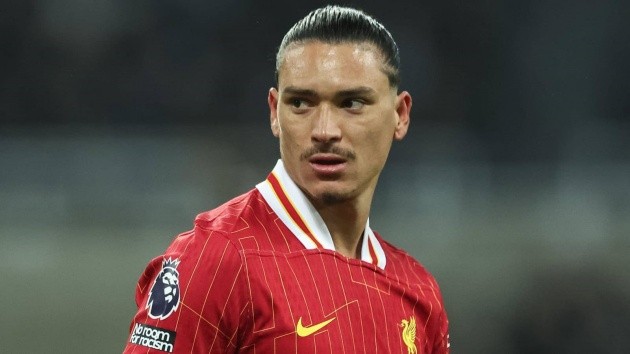 Liverpool bán Nunez để mang về tiền đạo mới.