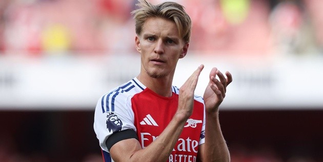Odegaard cần những đối tác như Saka để phát huy khả năng