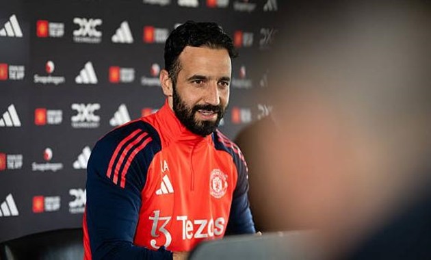 Ruben Amorim từ chối nói về Matheus Cunha.