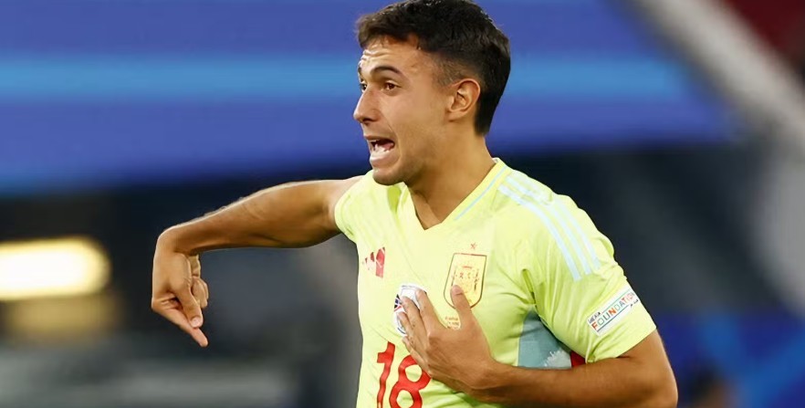 Martin Zubimendi được xem là mục tiêu hàng đầu để tăng cường tuyến giữa của Arsenal.