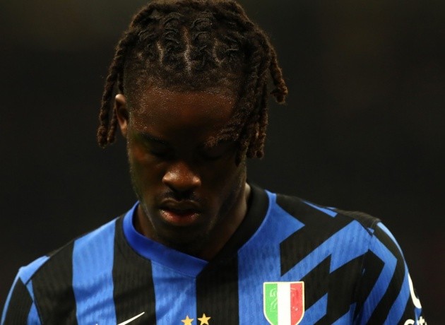 Yann Bisseck trong màu áo Inter Milan.