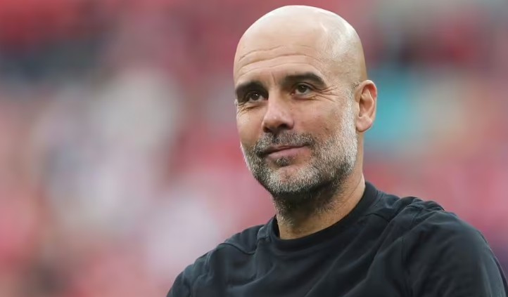 HLV Pep Guardiola cảnh báo Liverpool, Manchester City sẽ sớm trở lại với đường đua ngôi vương EPL.