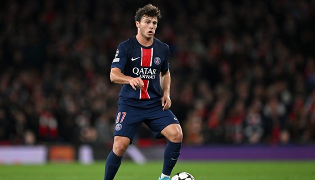 Joao Neves đánh giá cao hàng tiền vệ Arsenal.