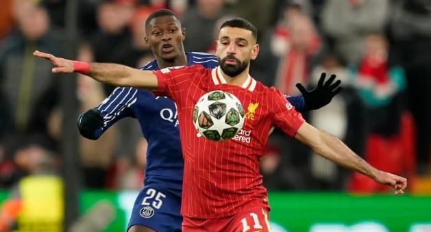 Salah đã gặp vô vàn khó khăn trước Mendes.
