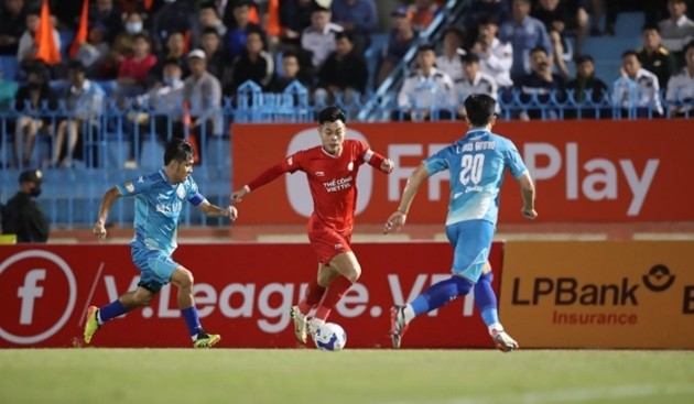 Vòng 21 V-League sẽ vắng mặt khá nhiều cầu thủ cũng như thành viên ban huấn luyện.