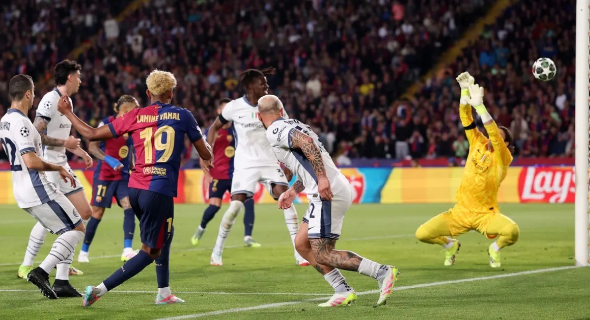 Antonio Cassano muốn Inter Milan chơi cởi mở hơn trước Barcelona.