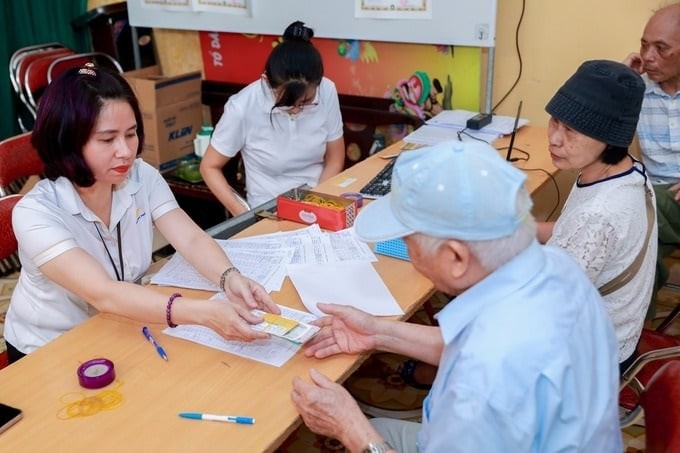 Từ 1-7-2025: Người từ 60 tuổi không có lương hưu được thêm 1 quyền lợi, cao chưa từng có