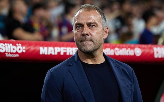 Hansi Flick đau đầu với lịch thi đấu của Barcelona