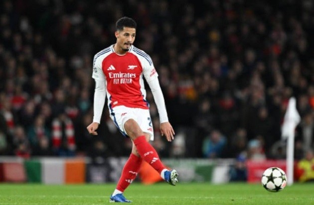 Real Madrid rất muốn có chữ ký của Saliba.