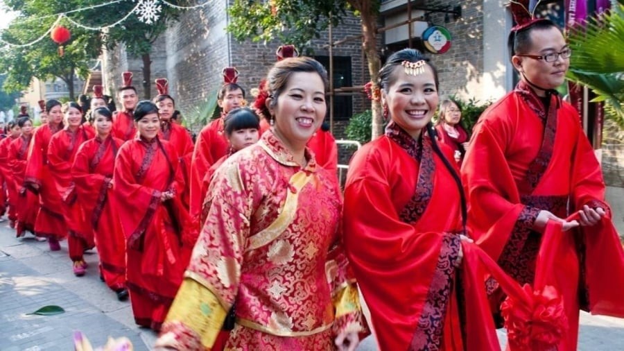Từ xa xưa, ông bà ta xem việc “làm mai” – tức đứng ra se duyên cho người khác – là điều dại dột bậc nhất.
