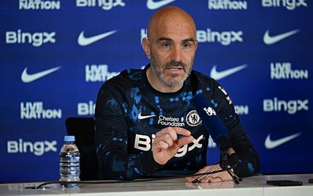 Chelsea đối đầu Liverpool.