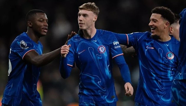 Chelsea thay đổi đến 7 vị trí để đấu Liverpool?