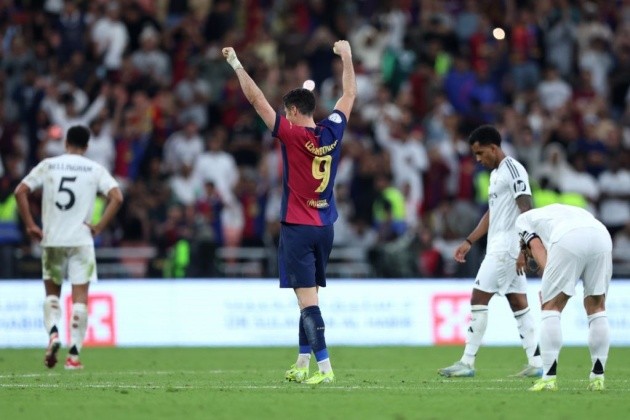 Lewandowski có thể bắt đầu từ băng ghế dự bị.