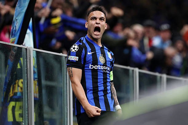 Martinez có phong độ rất cao tại Champions League.