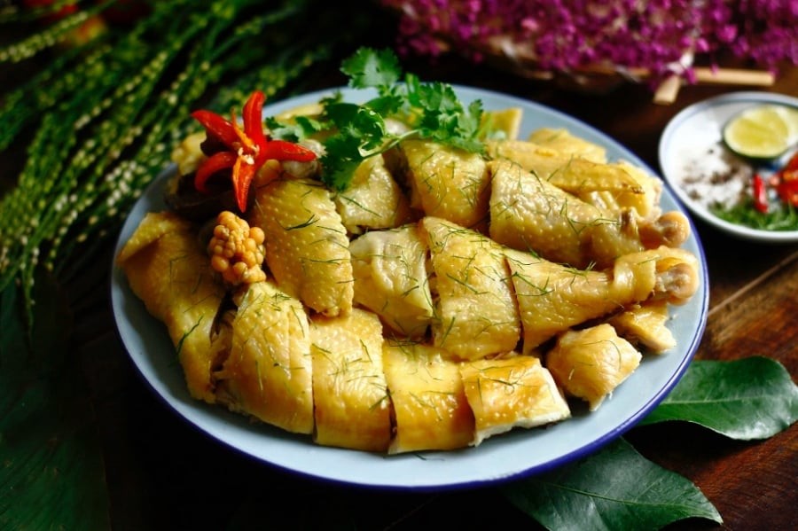 Cách này giúp da gà săn chắc và bóng đẹp.