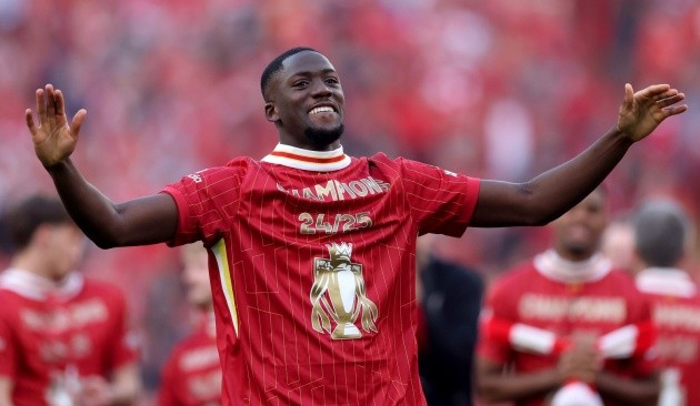 Konate lọt tầm ngắm Real.