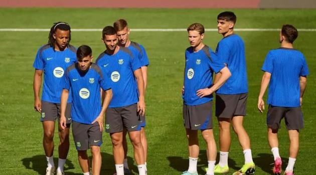 Barcelona sẽ quay trở lại cuộc đua ở La Liga.