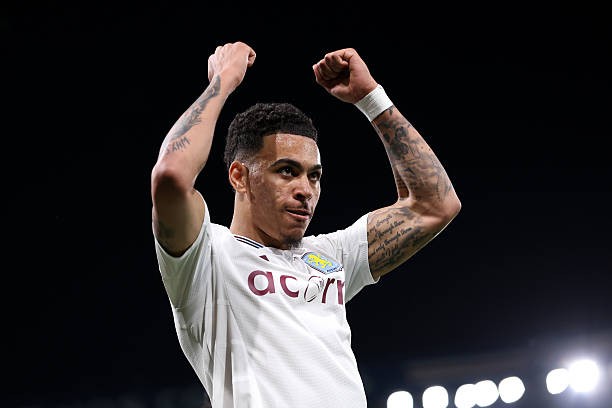 Chelsea có cơ hội chiêu mộ Rogers.