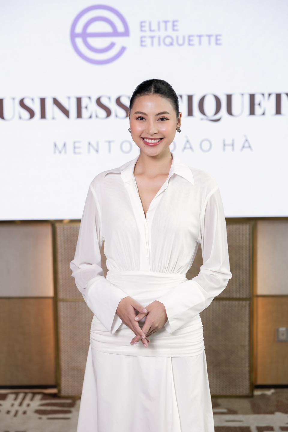 Workshop _Business Etiquette_ của Đào Hà (5)