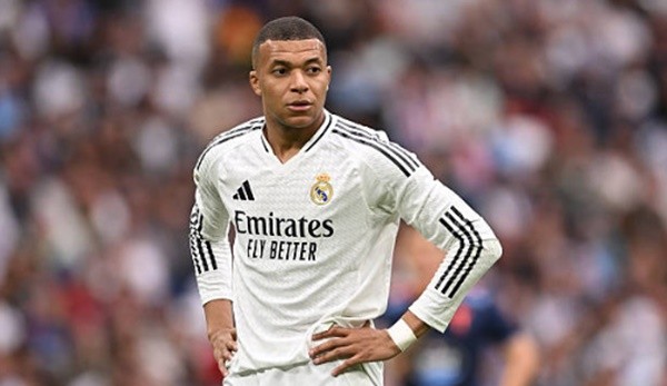 Mbappe đang trải qua giai đoạn tương đối khó khăn tại Real.