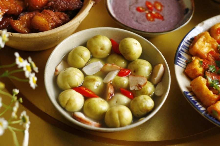 Cà pháo giòn ngon, để lâu không chua, không nổi váng