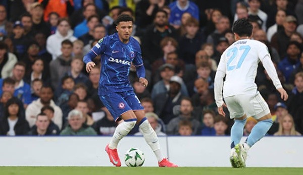 Sancho không phải lựa chọn số 1 ở hành lang cánh Chelsea.
